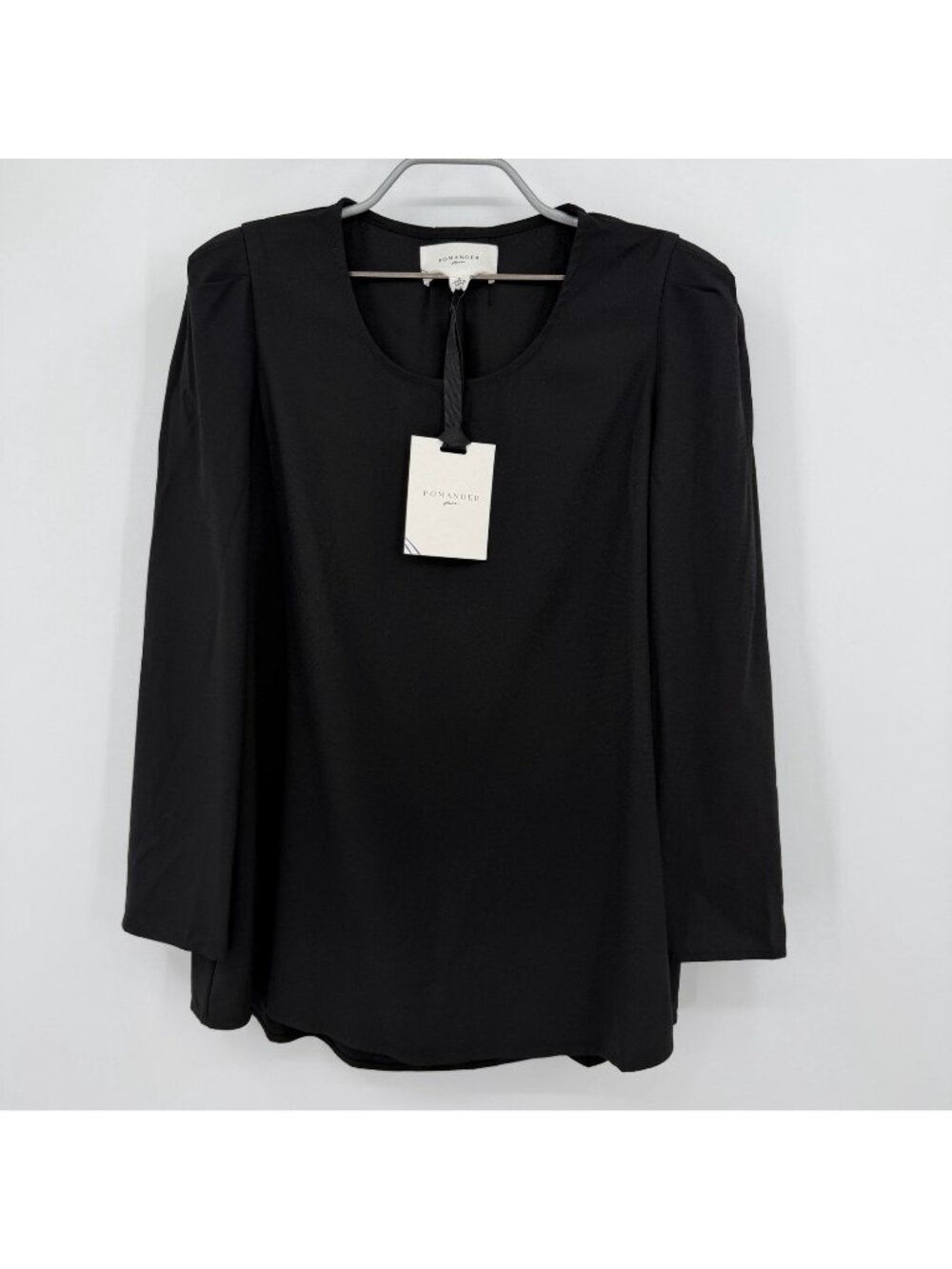 Pomander Place by Tuckernuck Black Bedford Top size L Large Puff Sleeve Blouse